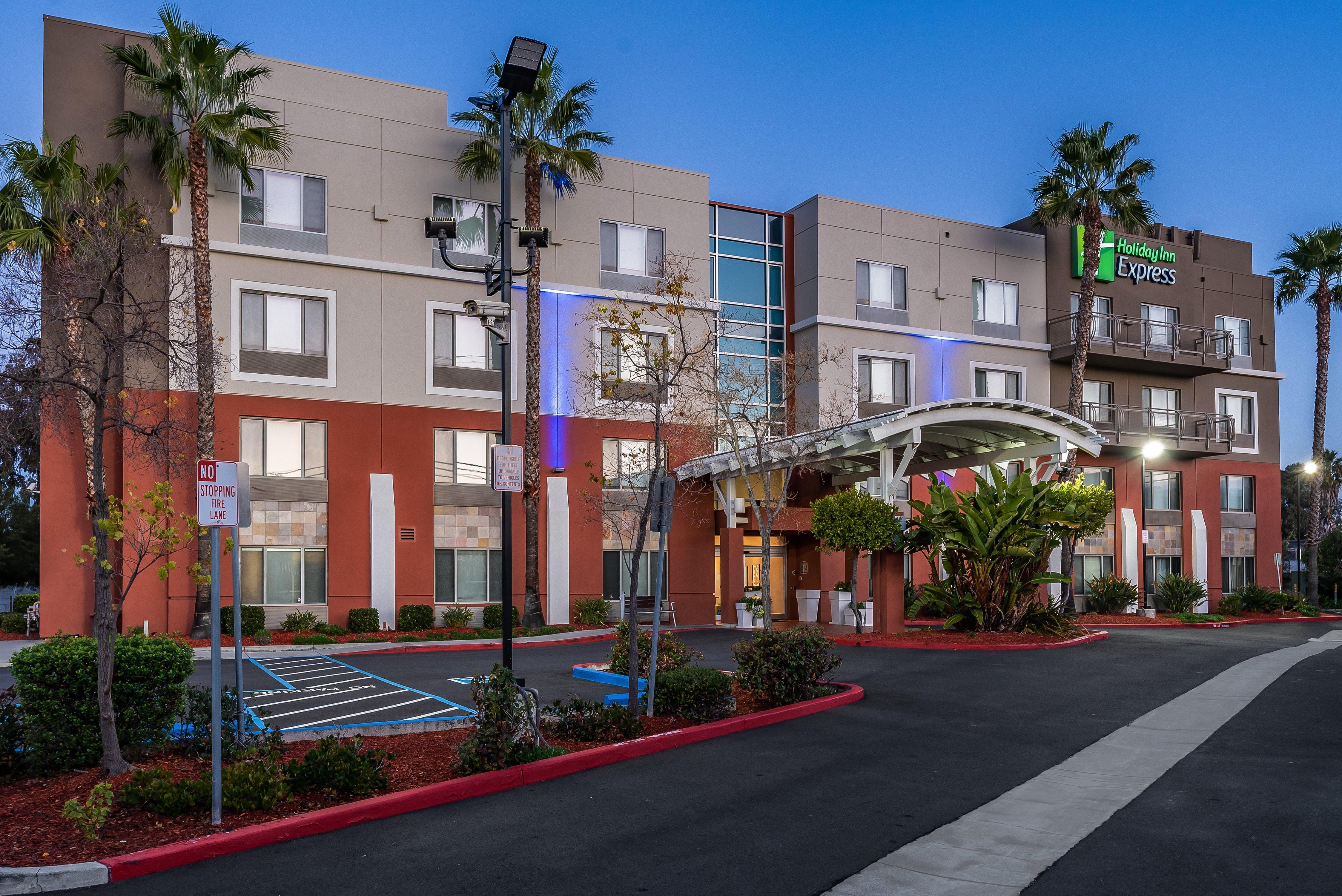 Holiday Inn Express Fremont - Milpitas Central By Ihg Extérieur photo